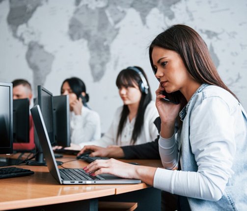 Professional IT staffing services by Avenvora
